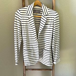 Navy and white pointe knit blazer